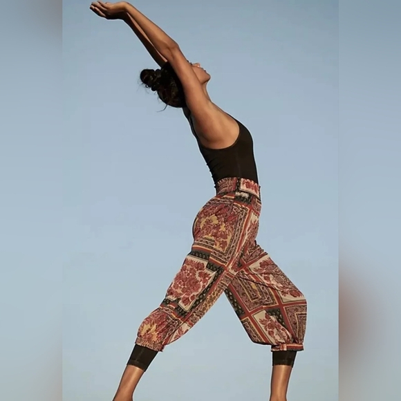 Free People Movement Sashay My Harem All Over Print Joggers Size S - Picture 3 of 14